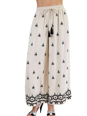 637:  EASEL NWT PANTS OATMEAL (C)